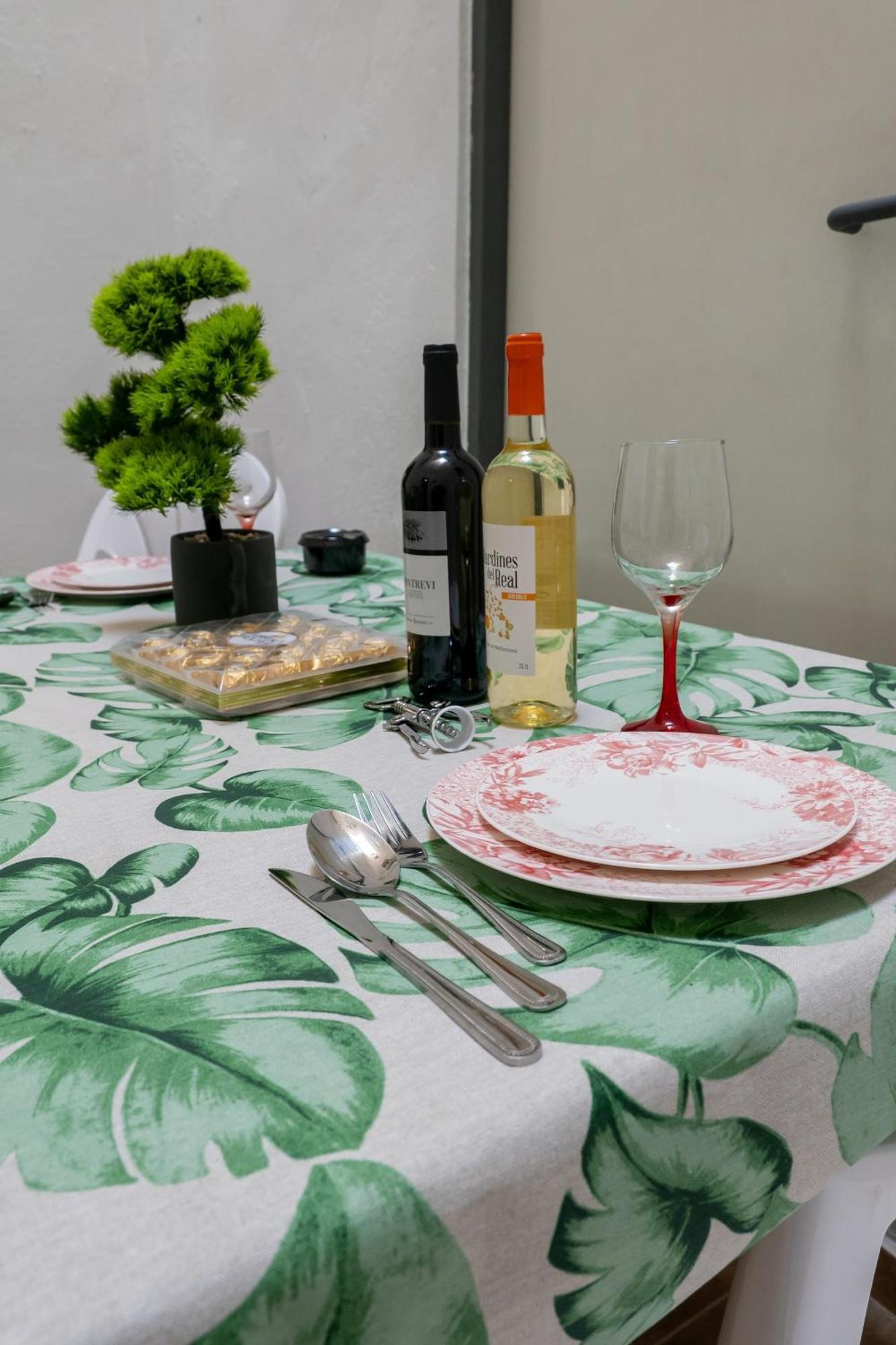 Apartamento Turistico Lux Center Valencia Exterior photo